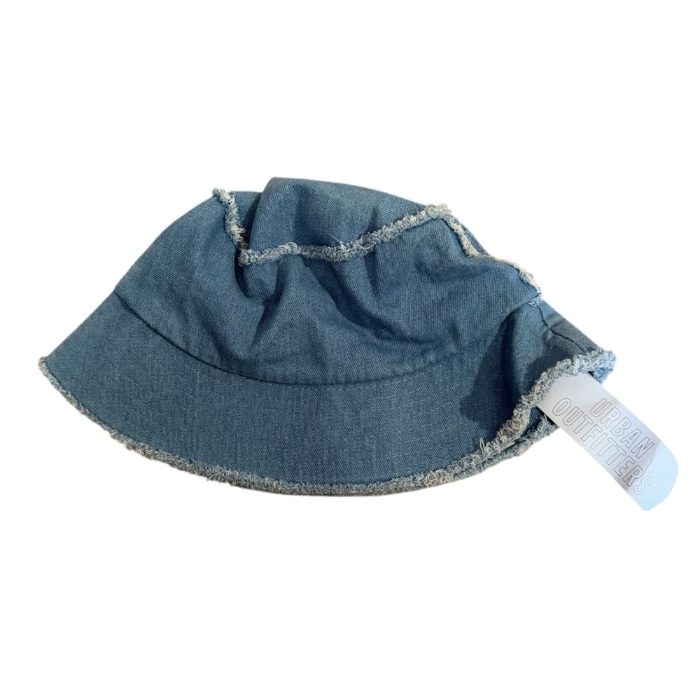 NWT Urban Outfitters Denim Blue Bucket Hat